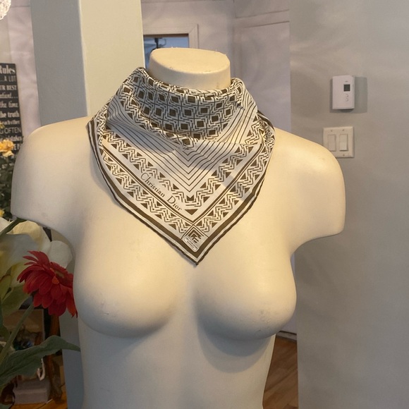 Vintage Christian Dior small square cotton scarf handkerchief - Picture 3 of 12